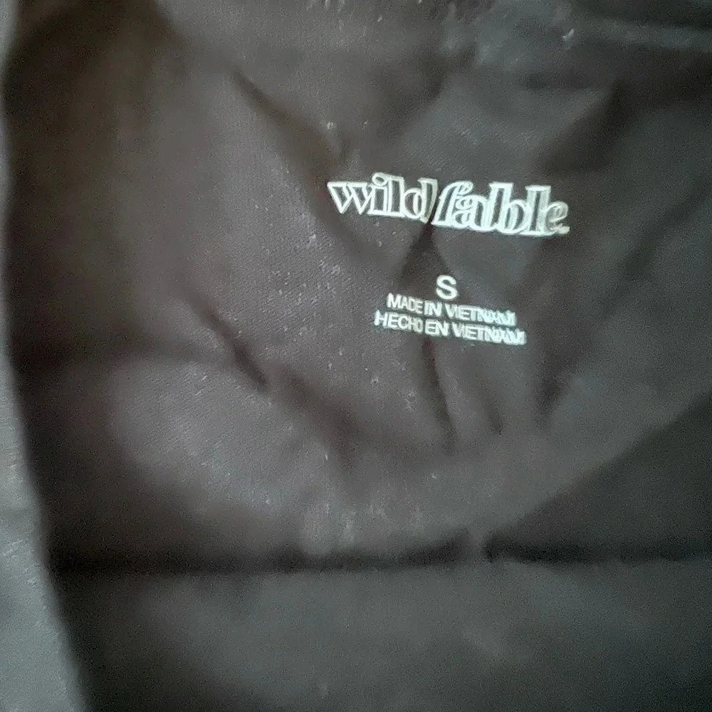 Wild Fable black shirt - Picture 3 of 3